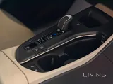 Toyota Crown Hybrid 2023 V4